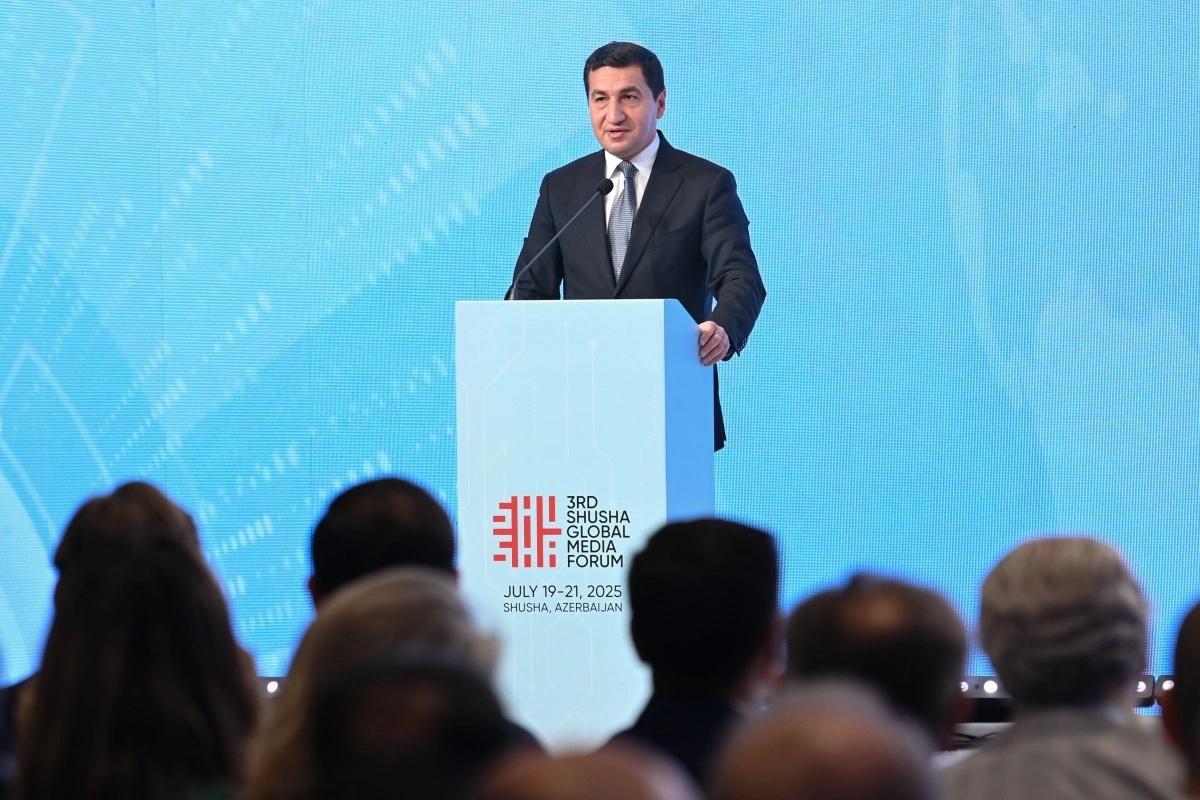 Hikmət Hacıyev: Süni intellektin inkar edilməsi külək dəyirmanları ilə mübarizəni xatırladır