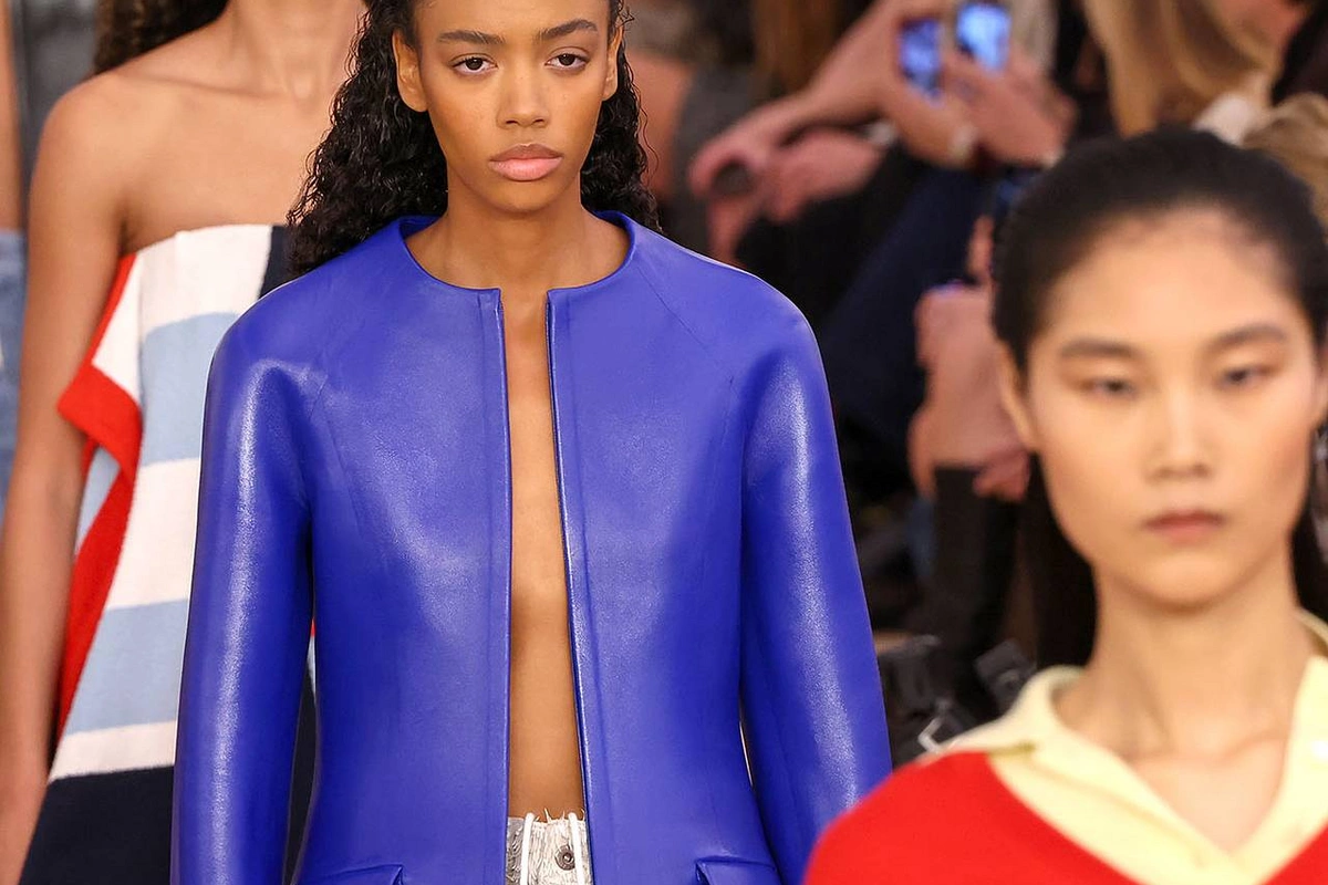 The Most Fashionable Clothing Colors for Spring Have Been Named