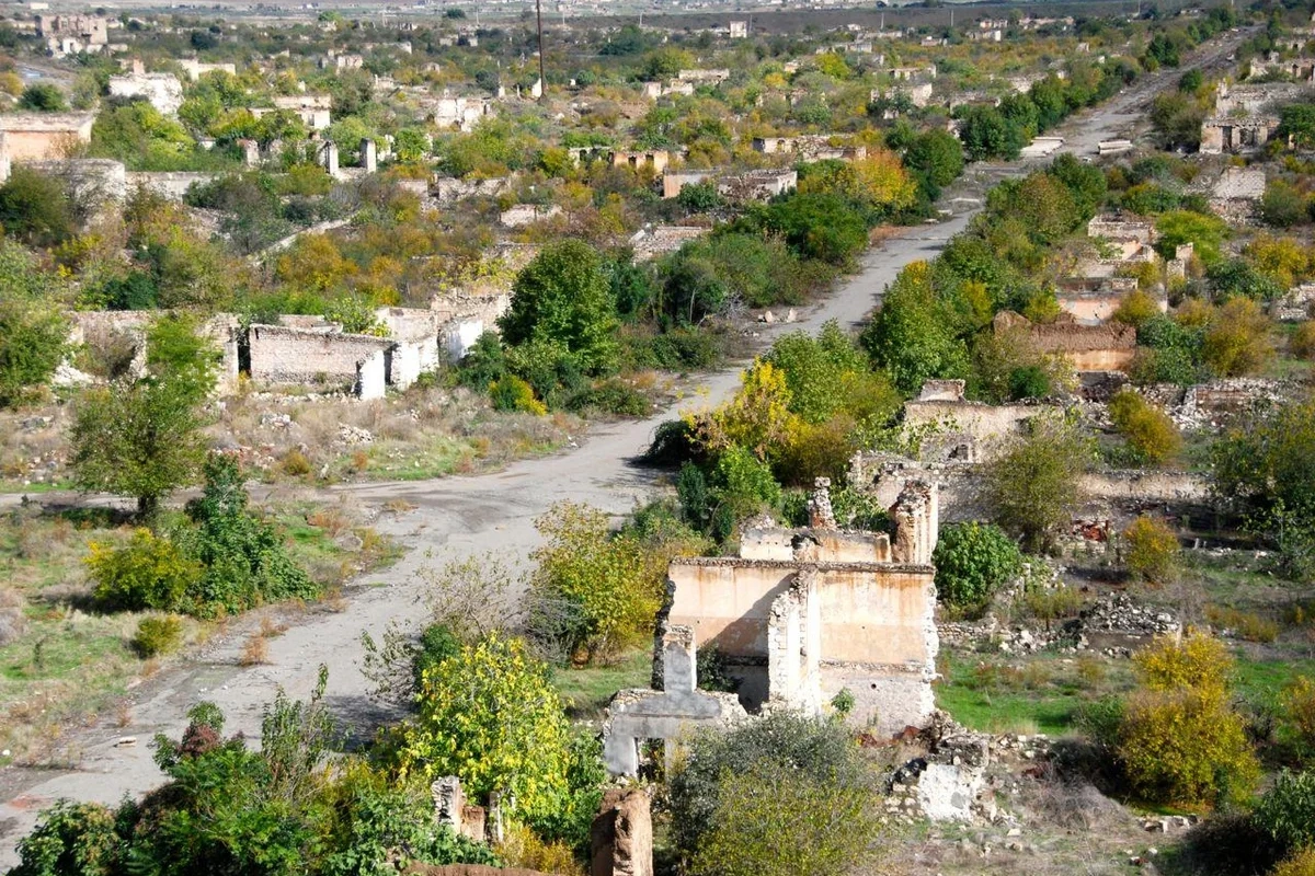 Azərbaycanın indiki Ermənistan ərazisindəki irsi dağıdılıb, məhv edilib