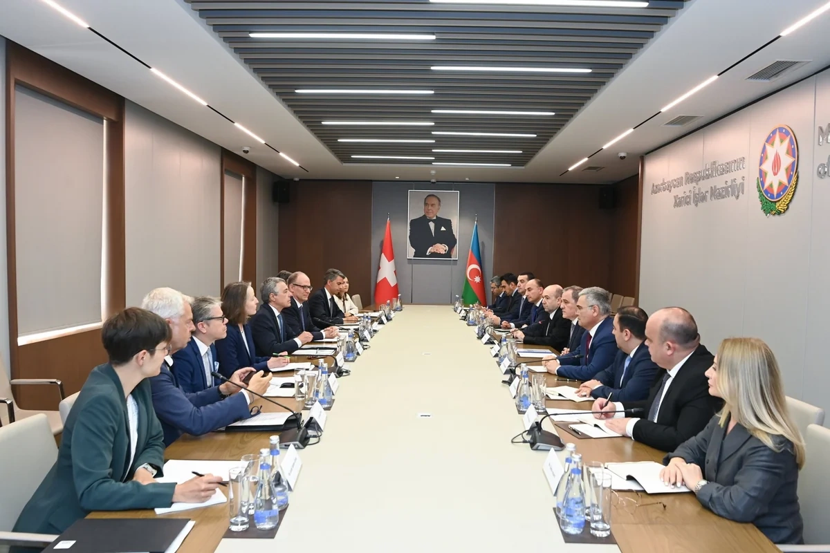 Azərbaycan XİN başçısı ilə ATƏT-in sədri arasında geniş tərkibdə görüş keçirilib