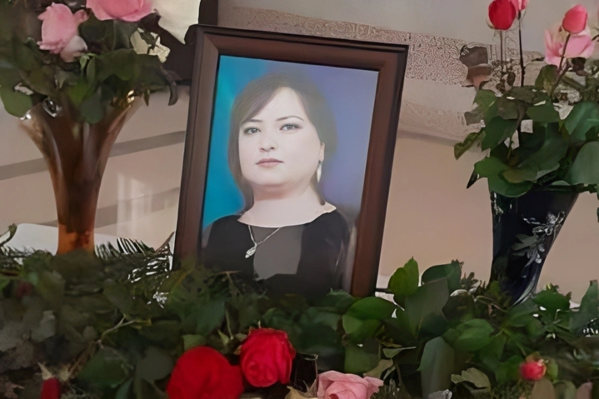 Analiz vermək adı ilə xəstəxanaya getdi, keçmiş arvadını balta ilə öldürdü