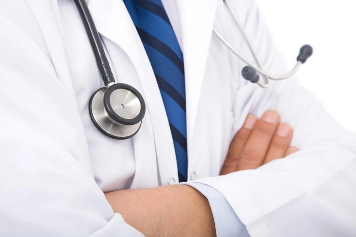 Xaricdə təhsil almış həkimlərlə bağlı YENİ PROQRAM - bölgələrdə...