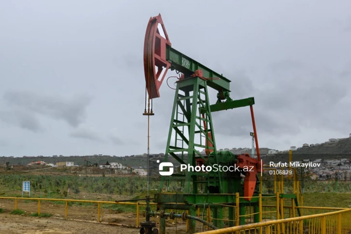 Нефть марки Azeri Light подешевела Нефть марки Azeri Light подешевела