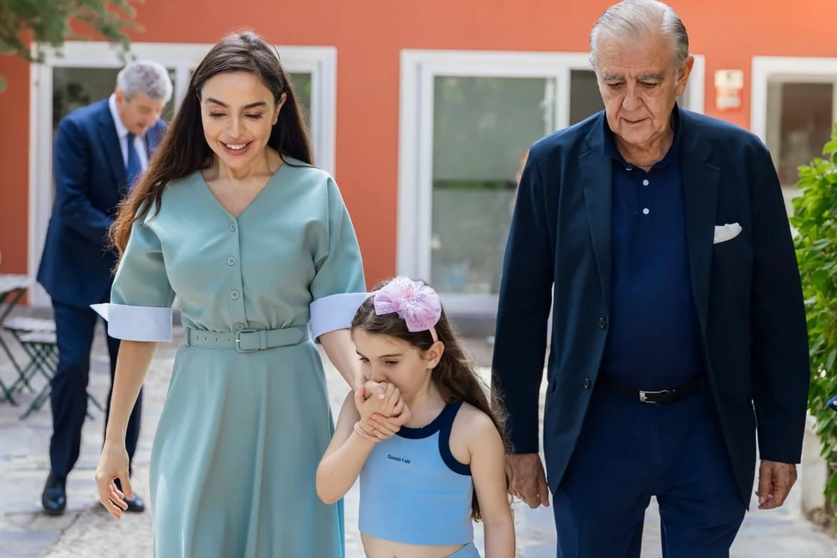 Leyla Əliyeva Madriddə xüsusi qayğıya ehtiyacı olan uşaqların məktəbini ziyarət edib