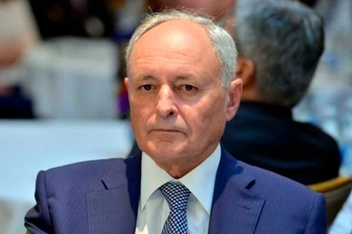 Sabiq səhiyyə naziri Oqtay Şirəliyevlə vida mərasimi keçirilir