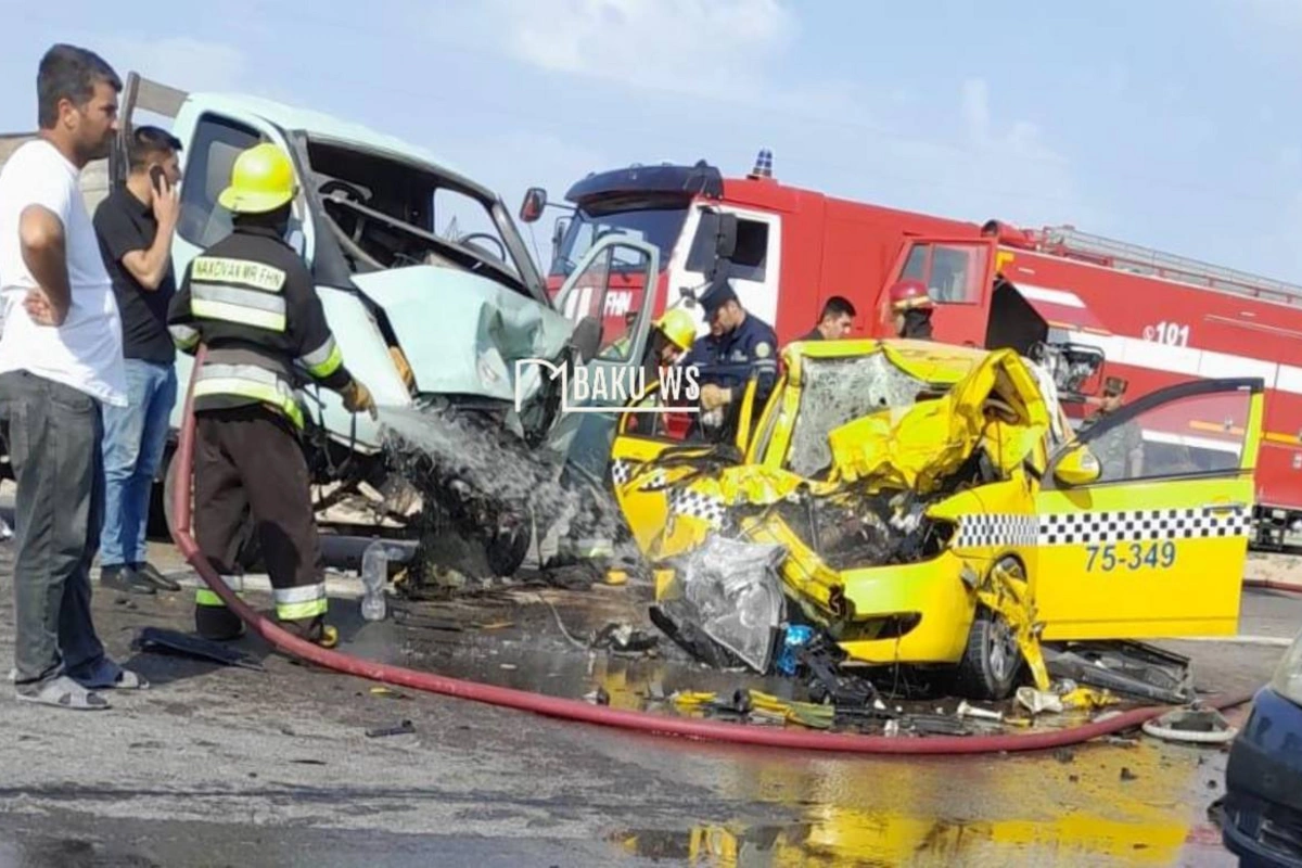 Naxçıvandakı qəzada ölən və yaralanların kimliyi açıqlanıb Naxçıvandakı qəzada ölən və yaralanların kimliyi açıqlanıb