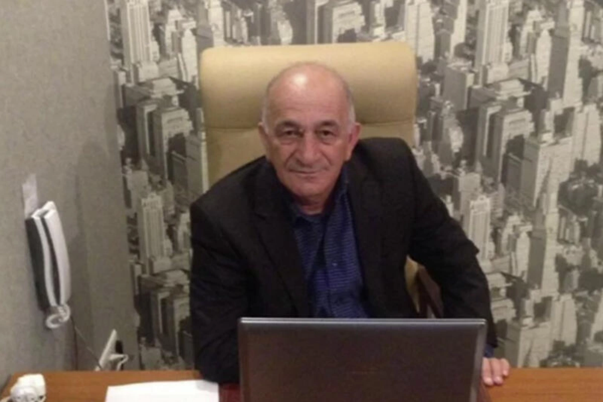 Azərbaycanda sədr Həyat gözəldir yazıb, saatlar sonra vəfat etdi Azərbaycanda sədr Həyat gözəldir yazıb, saatlar sonra vəfat etdi