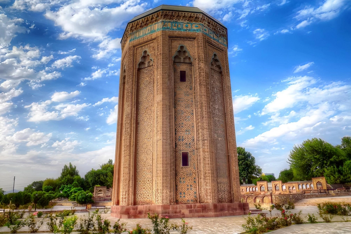 Möminə xatun türbəsinin bərpasına 10 milyona yaxın pul ayrıldı