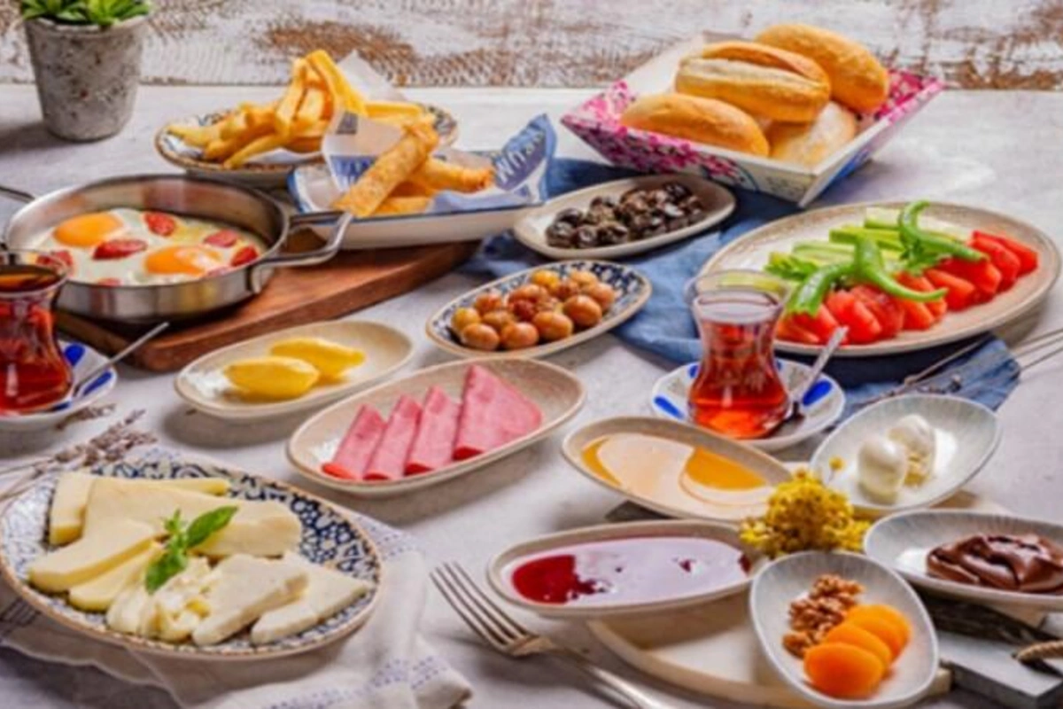 Səhər yeməyində bəh-bəhlə yeyirlər, fayda yox, zərər verirmiş