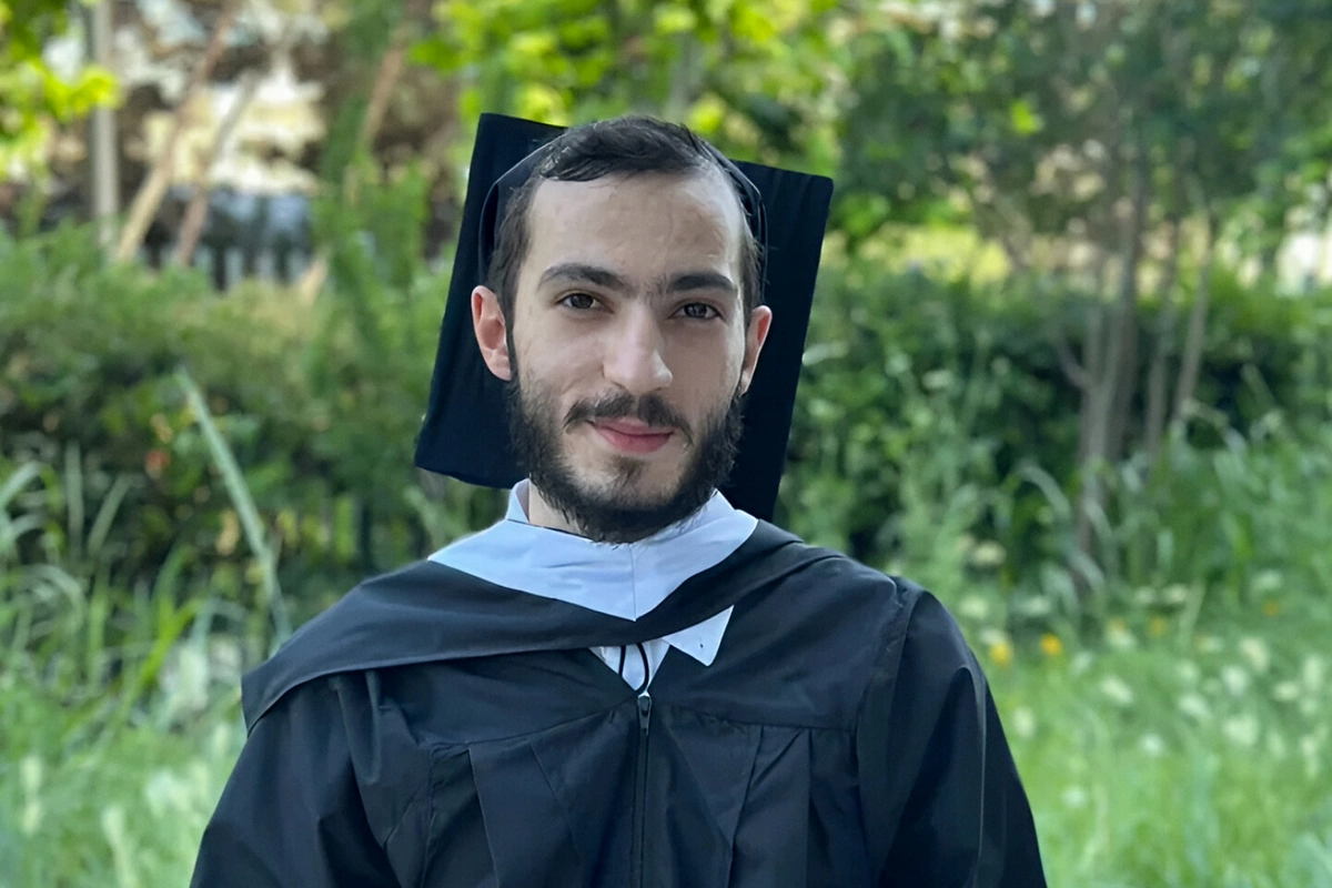 Hacı Şahinin oğlu məzun oldu