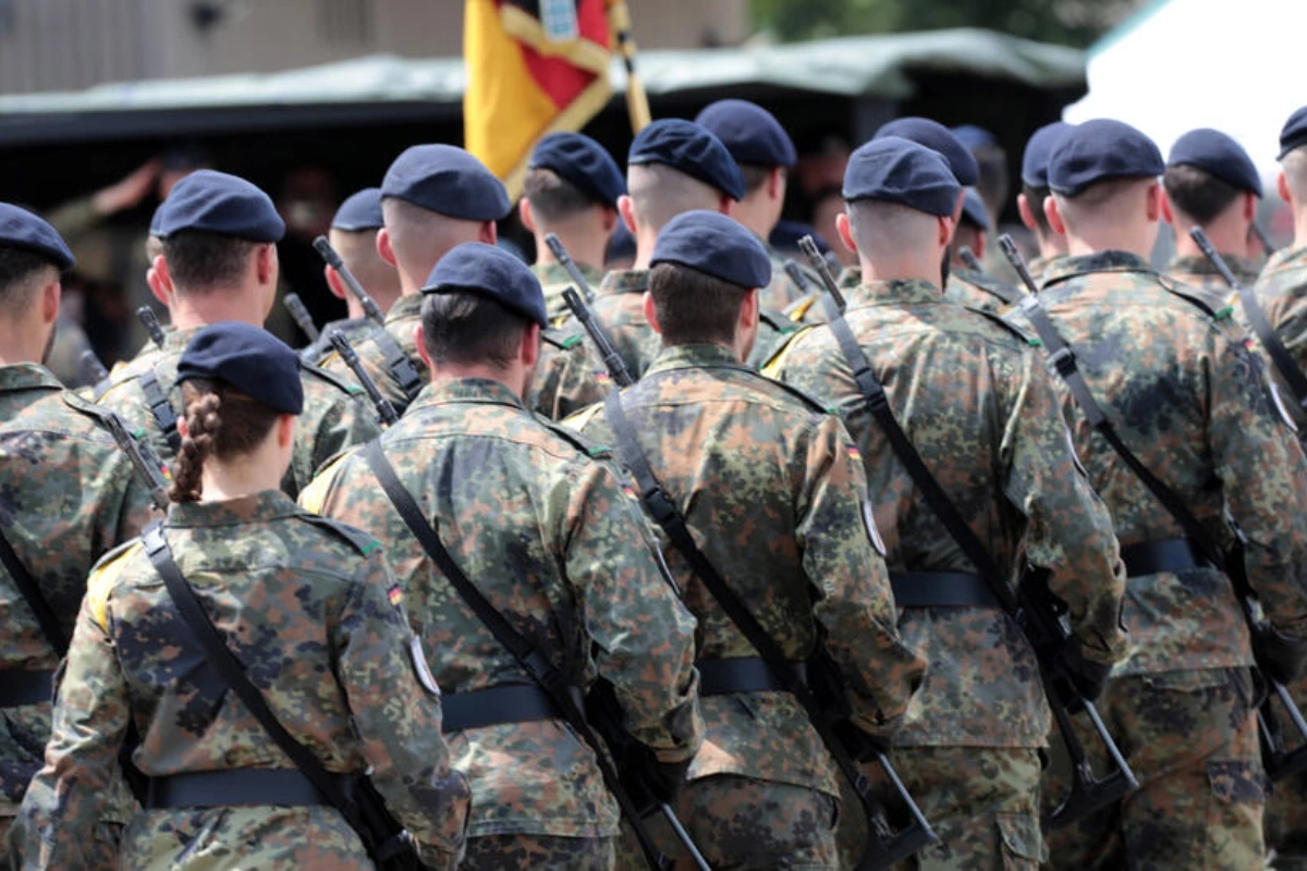 Könüllülər koalisiyası Ukraynaya qoşunlar göndərmək istəmir Könüllülər koalisiyası Ukraynaya qoşunlar göndərmək istəmir
