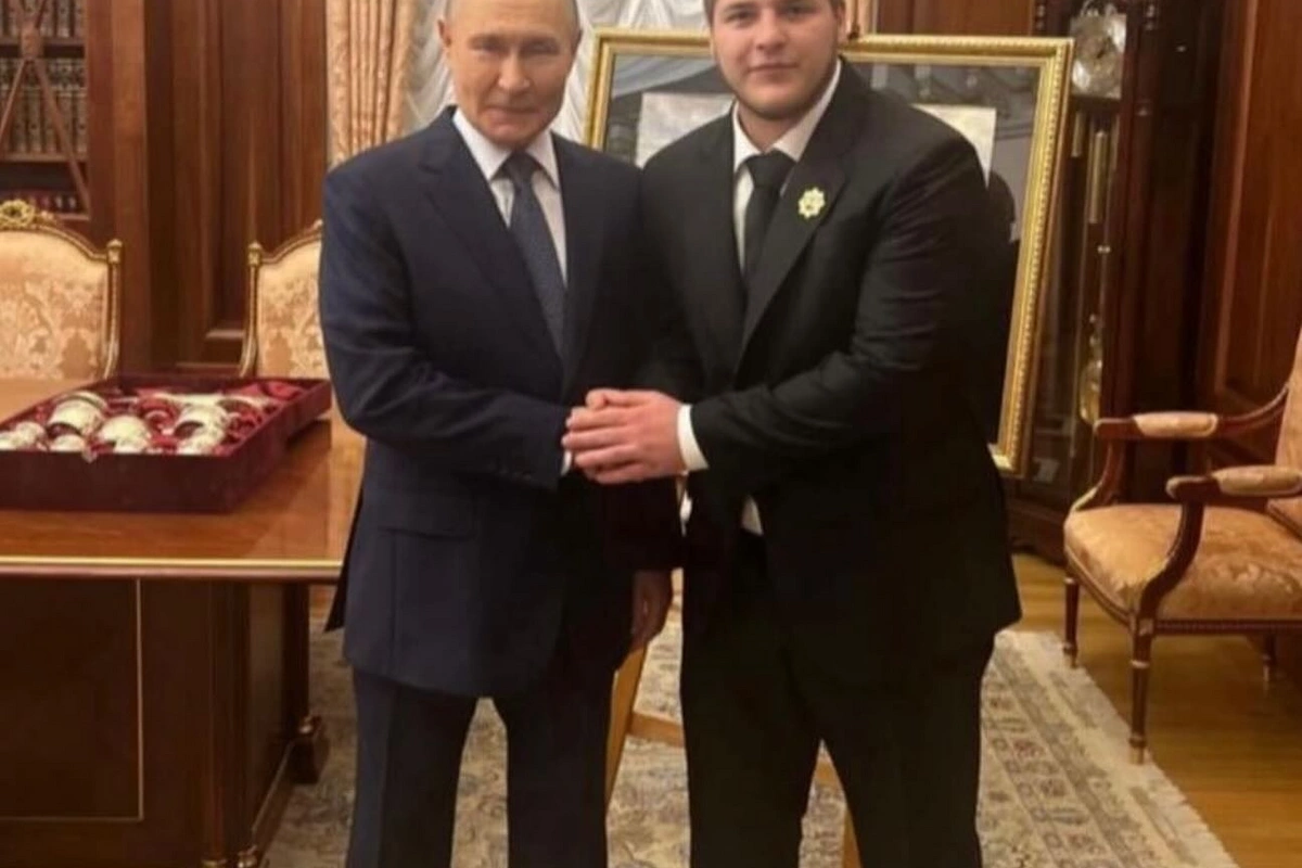17-year-old son of Kadyrov addressed Putin 17-year-old son of Kadyrov addressed Putin