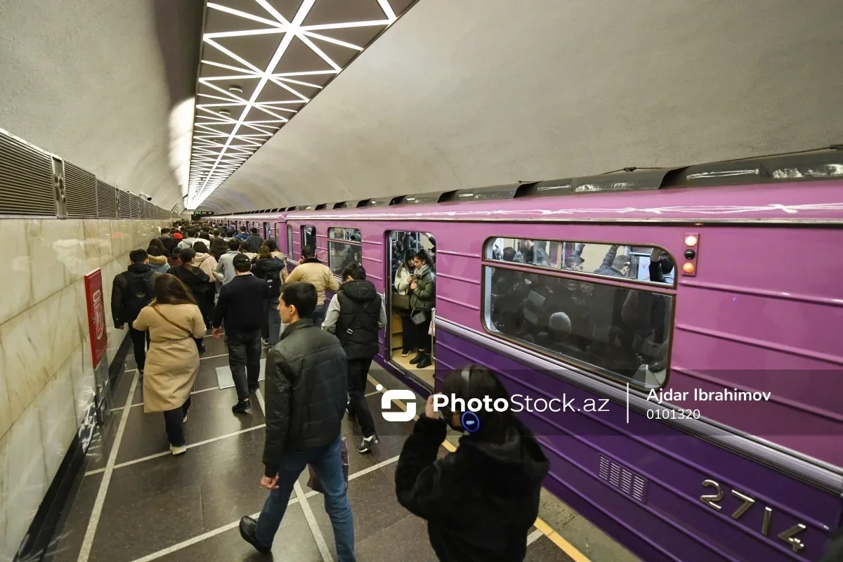 На станции 28 Мая мужчина погиб, упав на рельсы