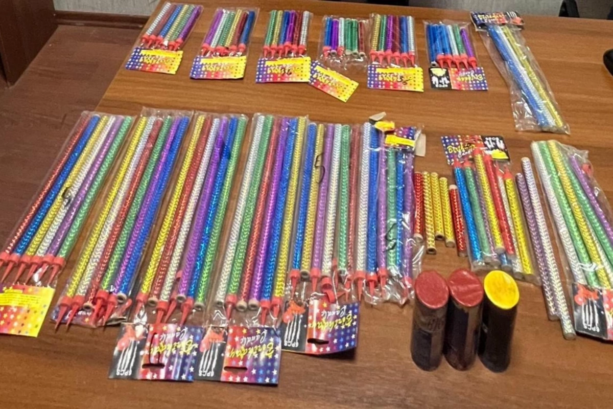 Задержаны лица, занимавшиеся продажей пиротехнических средств