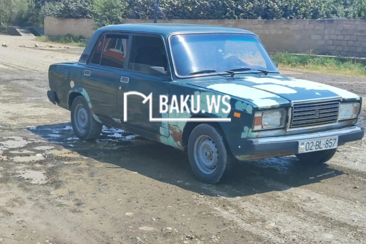 Əzablı yollarla - Azərbaycanda insanları işgəncəyə salan daha bir yol Əzablı yollarla - Azərbaycanda insanları işgəncəyə salan daha bir yol