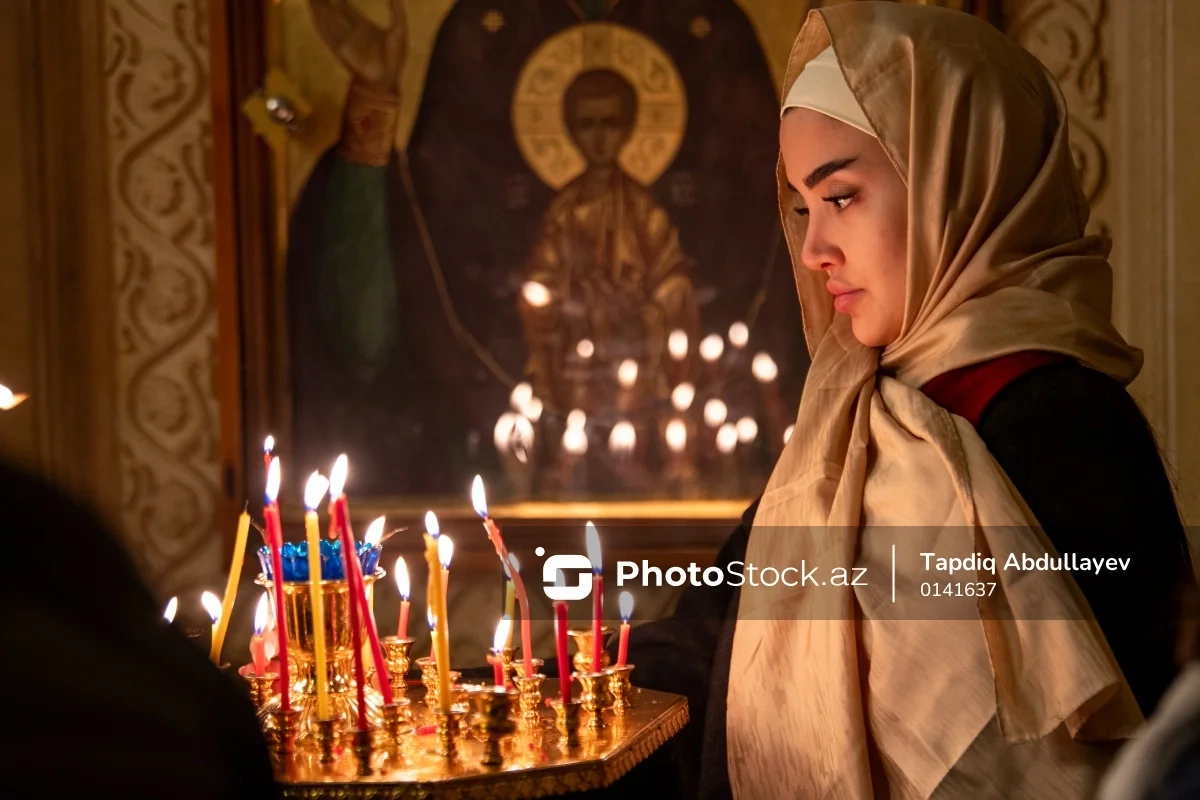 Müqəddəs Mürdaşıyan Zənənlər Kafedral kilsəsində Pasxa bayramından FOTOREPORTAJ