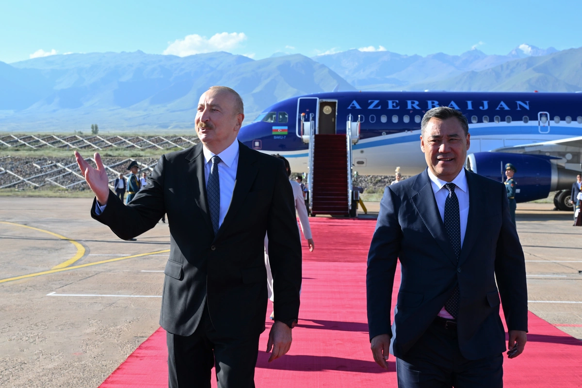 Prezident İlham Əliyev qırğız həmkarını Azərbaycana dövlət səfərinə dəvət edib