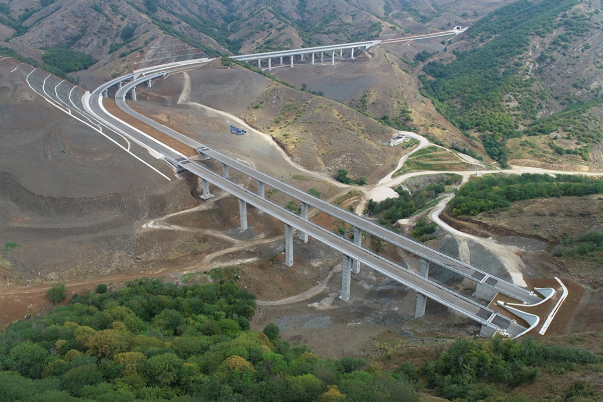 Türkiyənin Cengiz İnşaat şirkəti Laçın rayonunda Zabuxçay su anbarının tikintisini tamamladı Türkiyənin Cengiz İnşaat şirkəti Laçın rayonunda Zabuxçay su anbarının tikintisini tamamladı