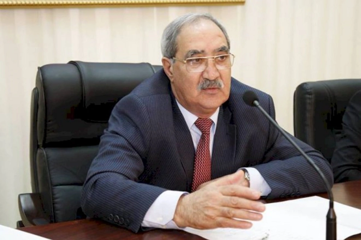 Nikahdankənar oğlu olan Fəzail Ağamalı: Şəxsi həyatımın heç kimə aidiyyəti yoxdur Nikahdankənar oğlu olan Fəzail Ağamalı: Şəxsi həyatımın heç kimə aidiyyəti yoxdur