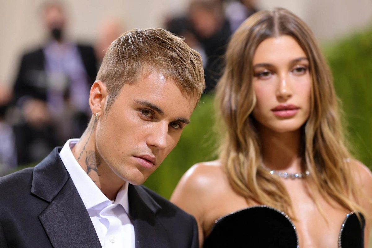 Castin Biber həyat yoldaşından boşanır?