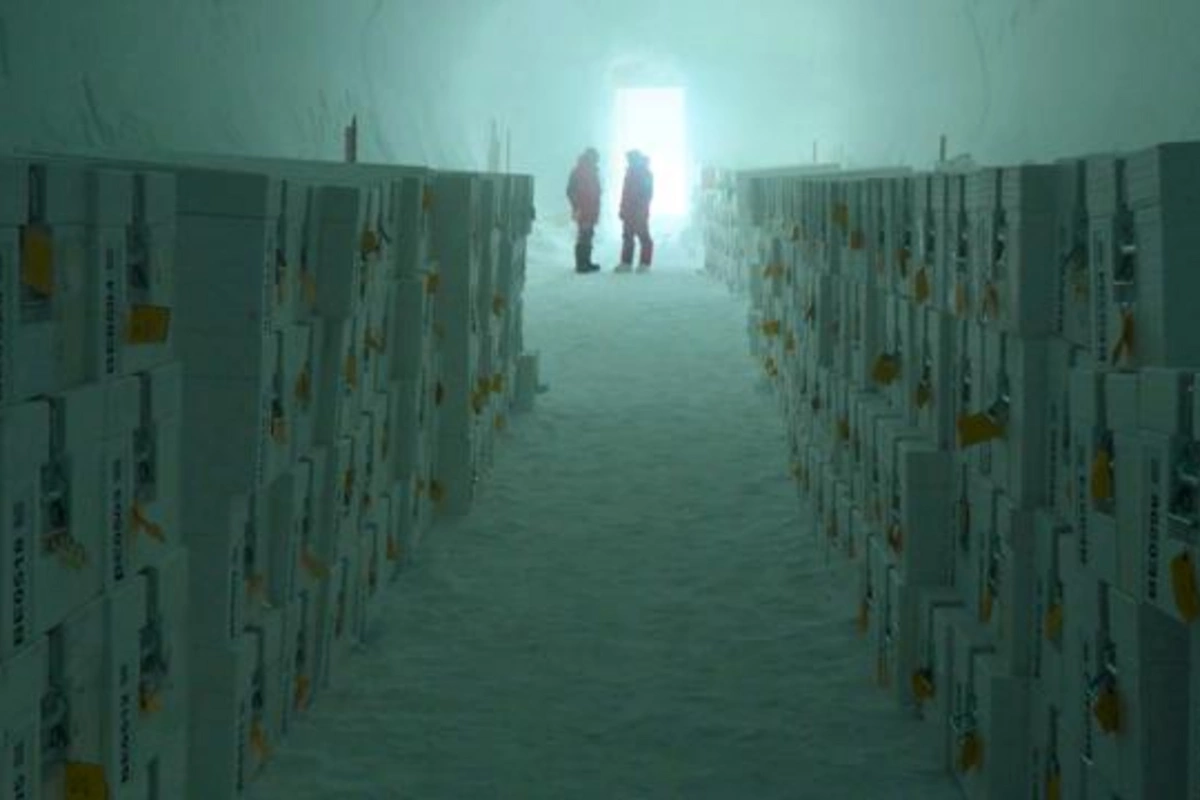 Antarktidada dünyanın ilk buzlaq sığınacağı açılıb