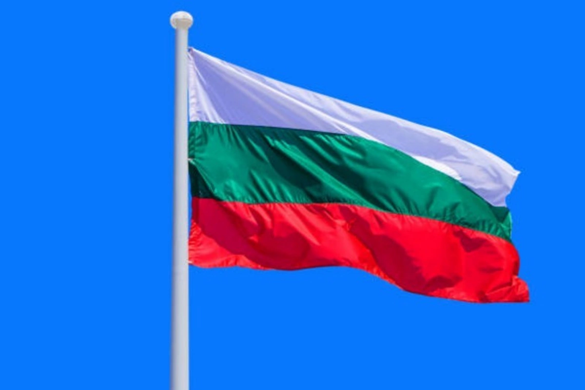 Bolqarıstan Azərbaycan və Ermənistanın sülh müqaviləsini paraflamasını alqışlayır Bolqarıstan Azərbaycan və Ermənistanın sülh müqaviləsini paraflamasını alqışlayır