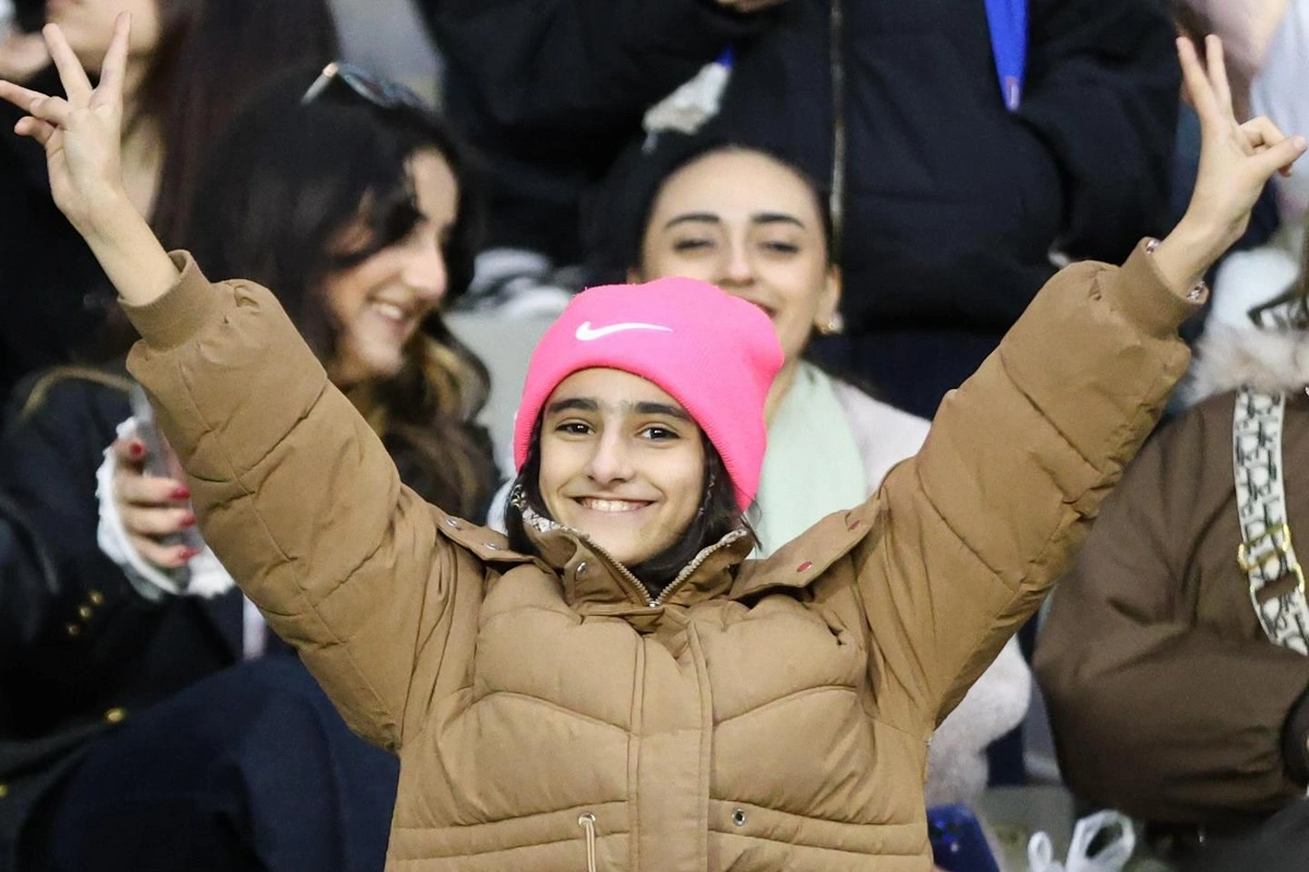 Qarabağ uşaqlara da biletləri pulsuz etdi