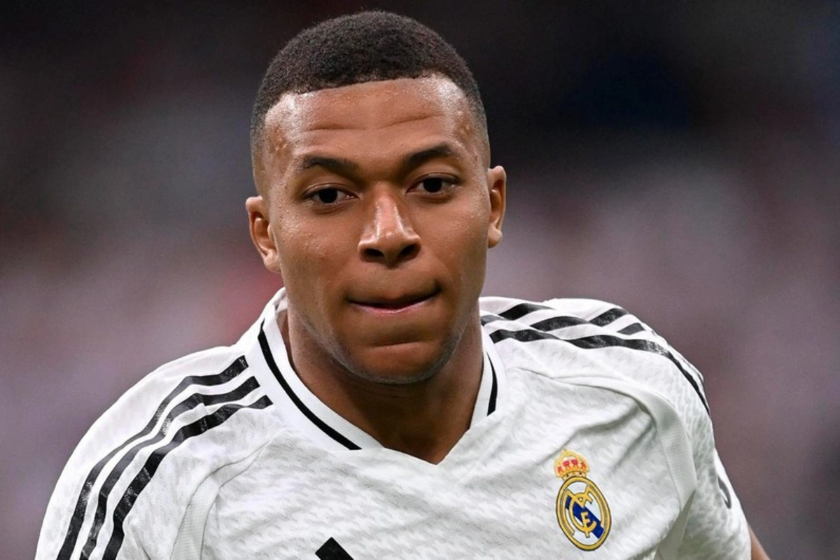 Mbappe Realın növbəti oyununda da iştirak edə bilməyəcək Mbappe Realın növbəti oyununda da iştirak edə bilməyəcək