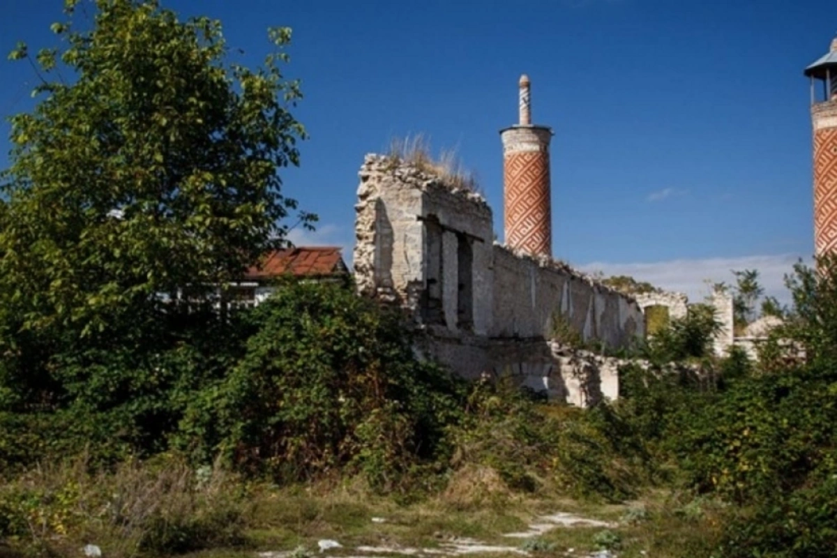 Azad edilmiş ərazilərdə mədəni irsə dəymiş zərərin əvəzinin ödənilməsi üçün tədbirlər planı hazırlanacaq