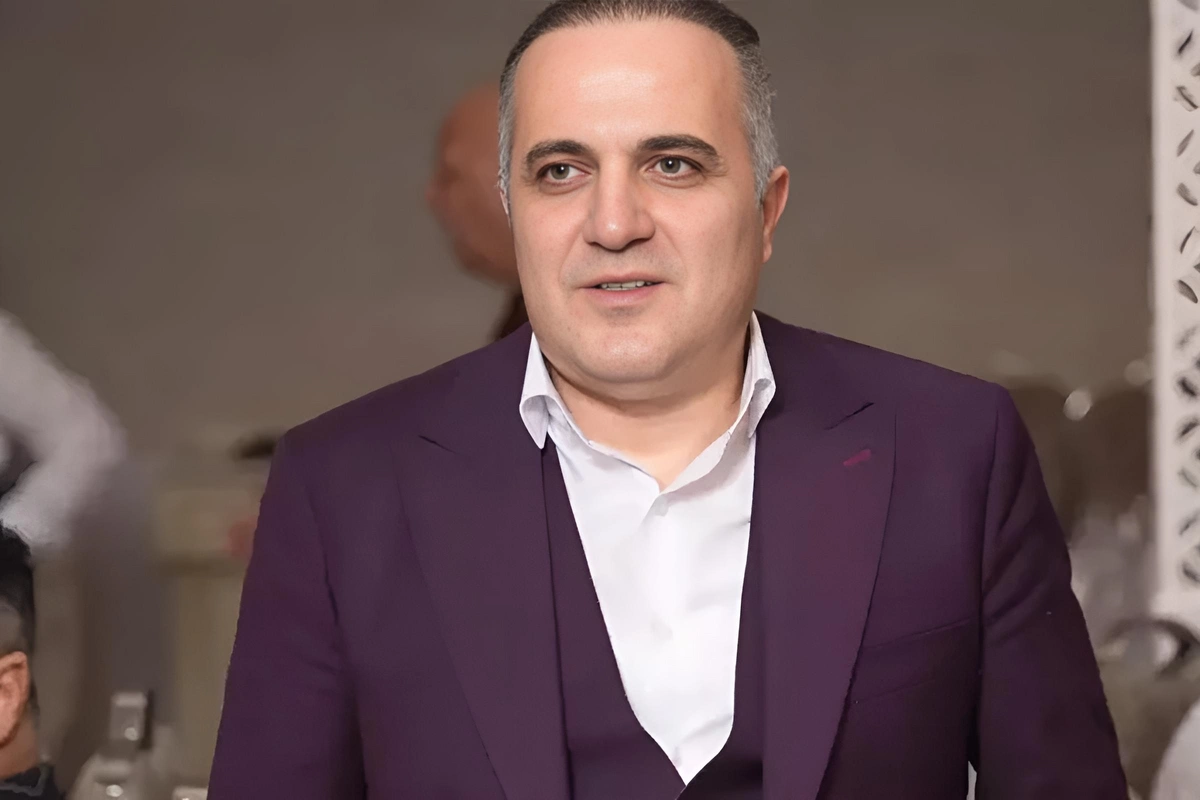 Eldəniz Məmmədov: Qadın müğənnilər bir-birinə oxşayır, səhv salıram