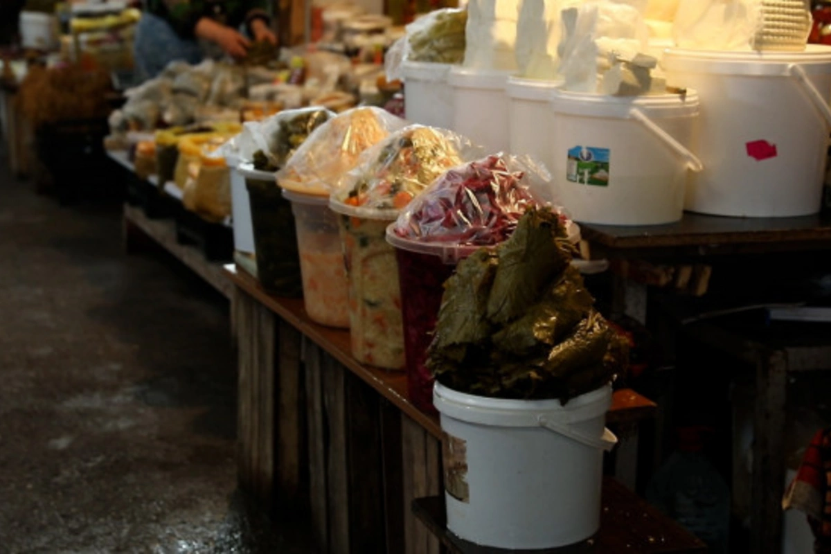 Sabunçu bazarında REYD - Allahın cücüsüdür