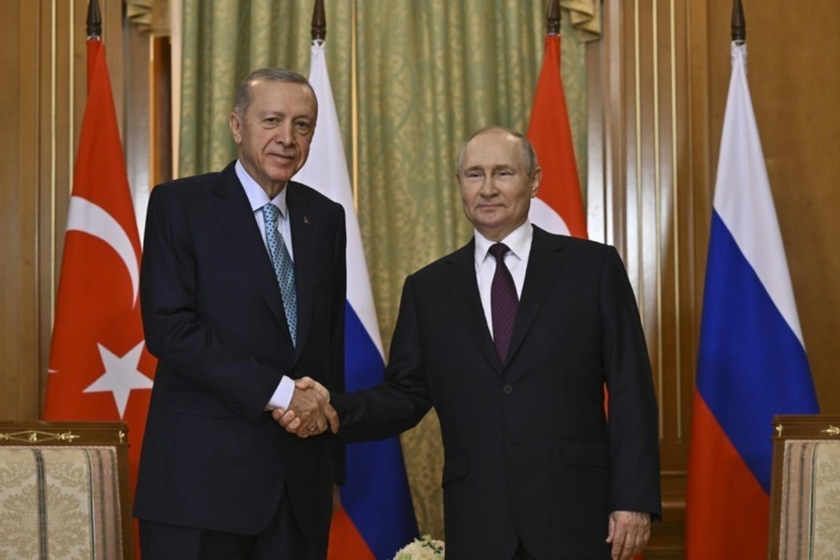 Ərdoğan və Putin regional məsələləri müzakirə edib Ərdoğan və Putin regional məsələləri müzakirə edib