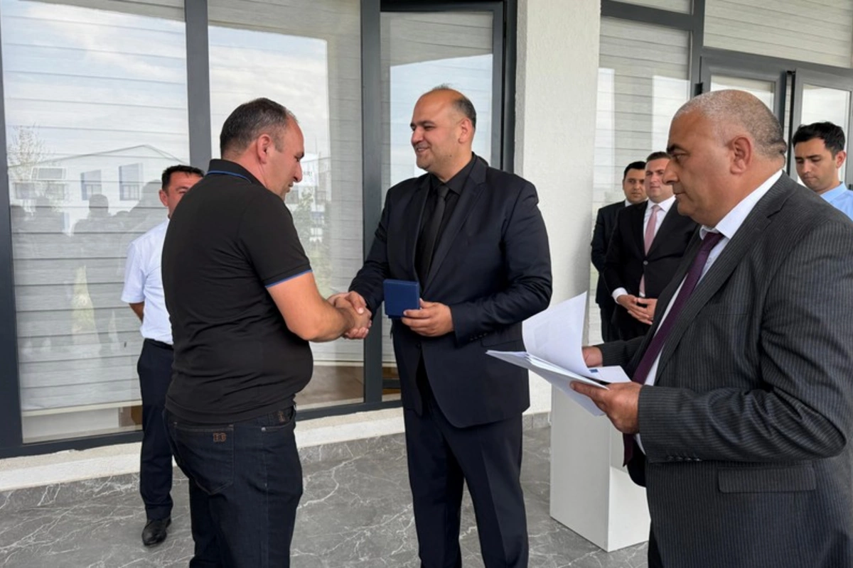Köç karvanı Kəngərliyə çatıb, açarlar təqdim olunub Köç karvanı Kəngərliyə çatıb, açarlar təqdim olunub