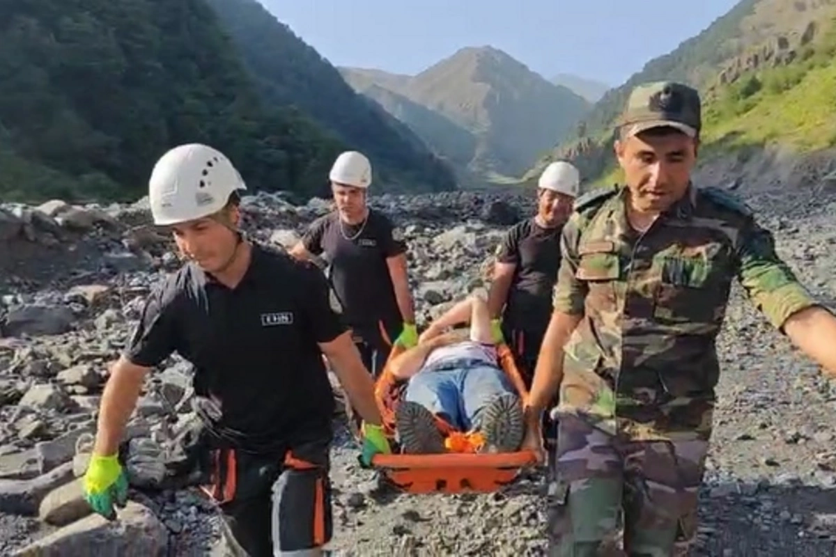 В Габалинском районе спасён человек, оказавшийся беспомощным в горной местности В Габалинском районе спасён человек, оказавшийся беспомощным в горной местности