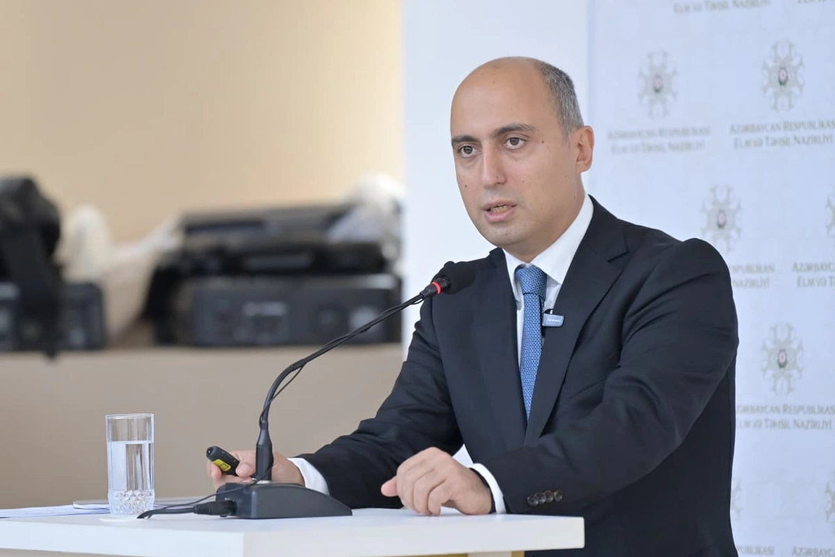 Nazir: Oxuduğunu anlamamada ciddi pedaqoji problem var, Bakı üzrə geriləmə müşahidə olunur