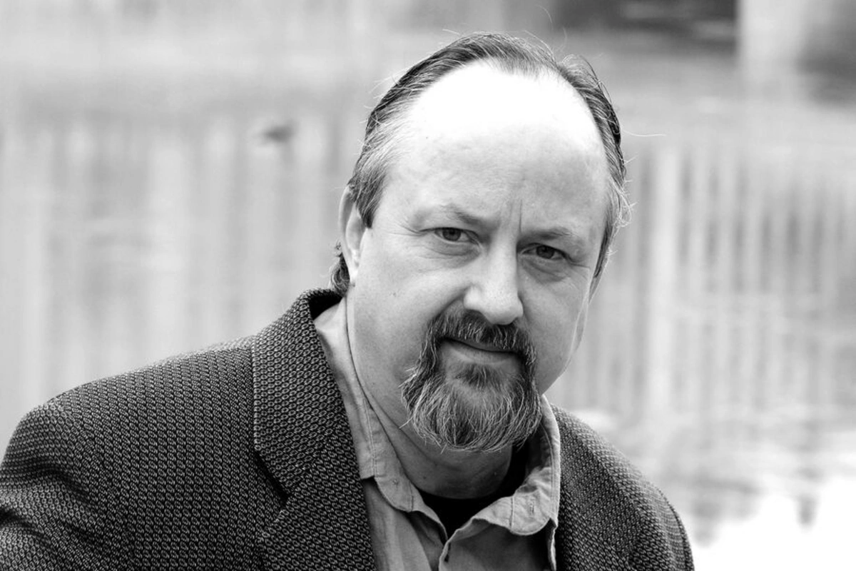 Məşhur amerikalı yazıçı dünyasını dəyişdi