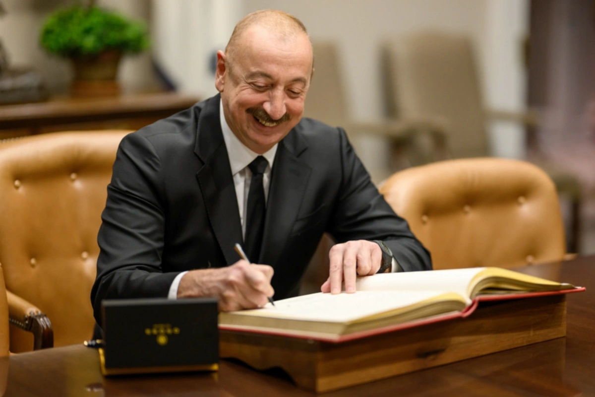 İlham Əliyev ABŞ-yə işgüzar səfəri ilə bağlı paylaşım edib İlham Əliyev ABŞ-yə işgüzar səfəri ilə bağlı paylaşım edib