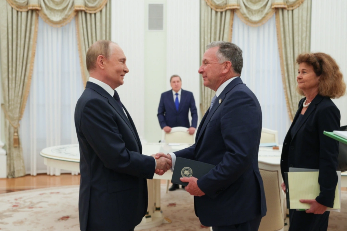 В Кремле завершилась встреча Путина с Уиткоффом