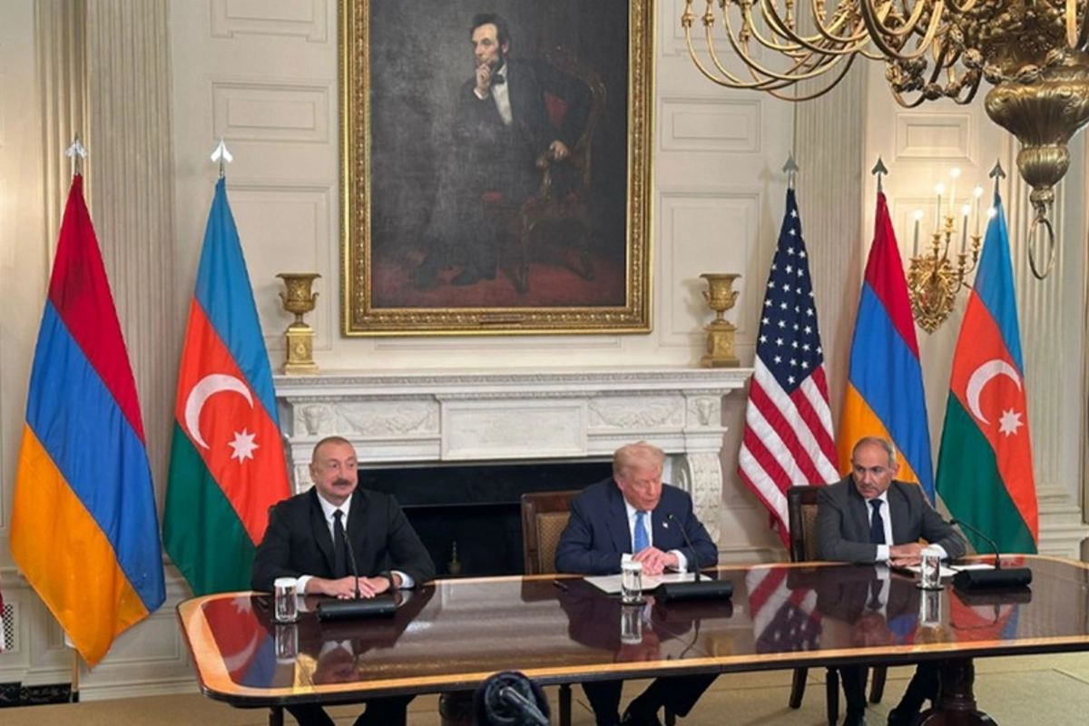 İlham Əliyev, Donald Tramp və Nikol Paşinyanın imzaladıqları Birgə Bəyannamənin TAM MƏTNİ