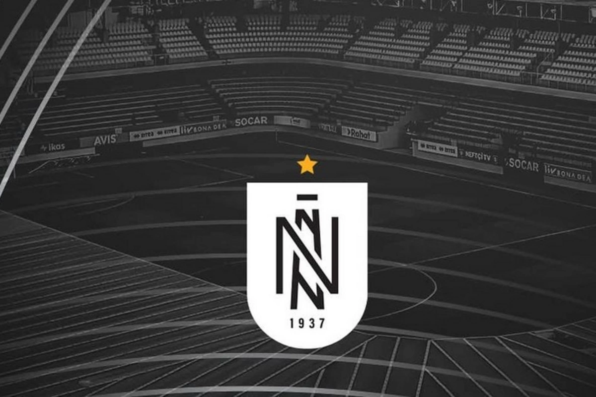 Neftçi yeddi futbolçu ilə yollarını ayırdı