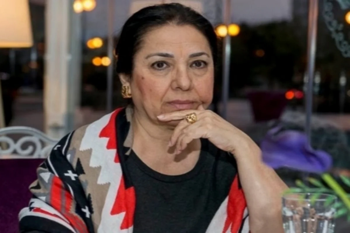 Xalq artisti: Gənclərimiz iki-üç il yaşasınlar, sonra ailə qursunlar