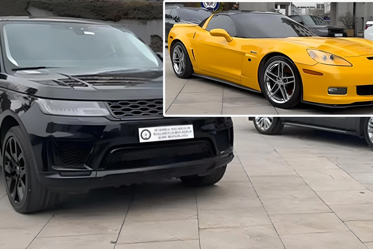 İstanbul Polis İdarəsinin qarşısında LÜKS AVTOMOBİL KOLLEKSİYASI