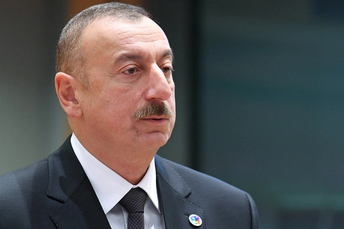 İlham Əliyev: Müdafiə sahəsində əməkdaşlıq tərəfdaşlığımızın önəmli istiqamətlərindən biridir İlham Əliyev: Müdafiə sahəsində əməkdaşlıq tərəfdaşlığımızın önəmli istiqamətlərindən biridir