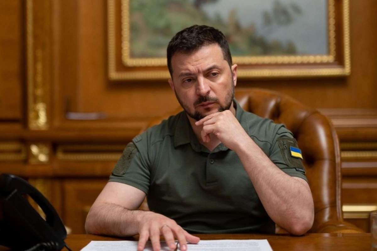 Зеленский: Украина не подарит свои земли Зеленский: Украина не подарит свои земли