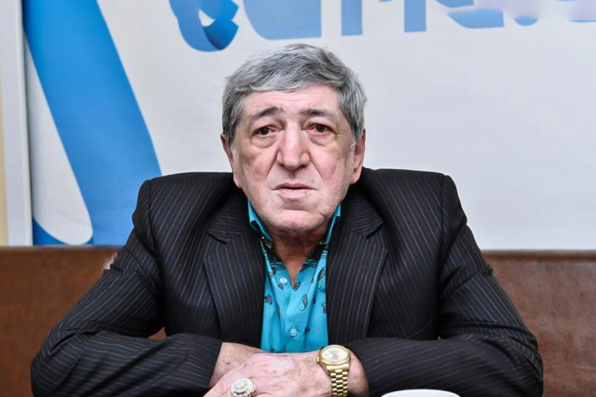 Rəmişin qardaşı vəfat etdi