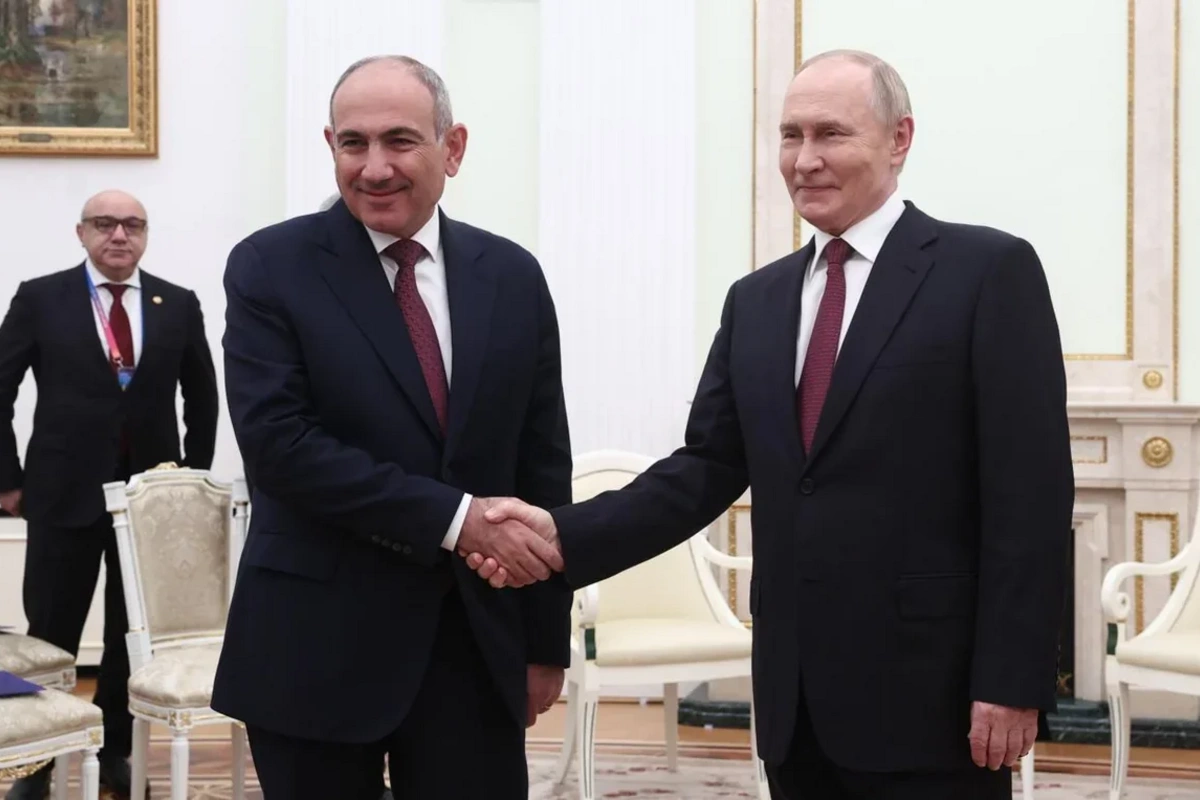 Tense Meeting in Moscow: Hidden Signals and Open Questions