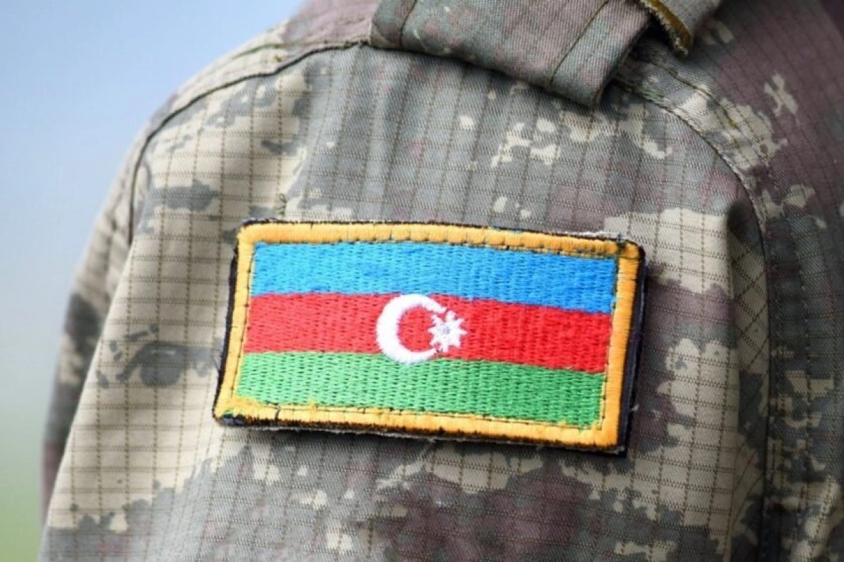 Bu hallarda hərbi vəzifəlilərin maaşları saxlanılacaq