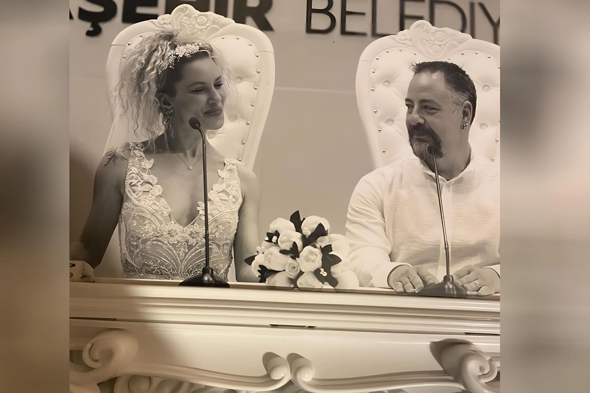 Ötən il evləndiyi həyat yoldaşı məşhur aktrisanı döydü