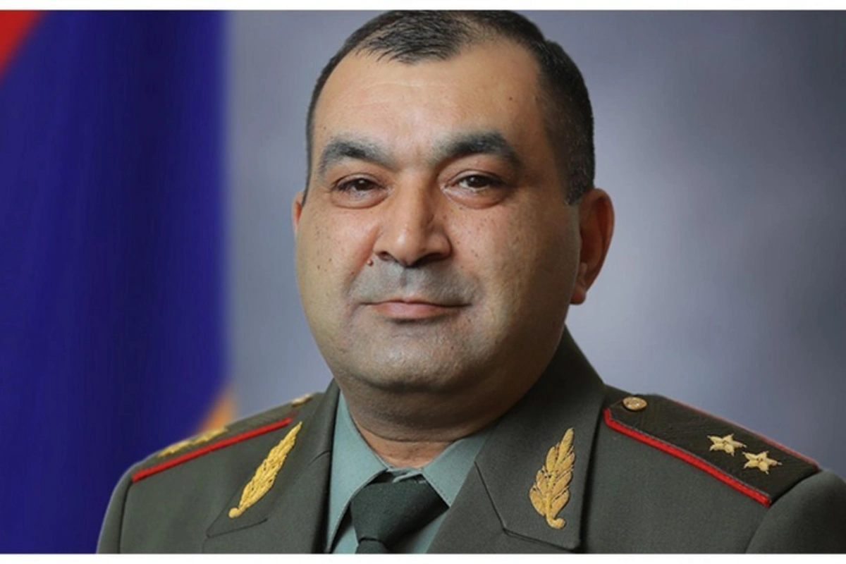 Ermənistan Baş Qərargah rəisinin keçmiş birinci müavini saxlanılıb Ermənistan Baş Qərargah rəisinin keçmiş birinci müavini saxlanılıb