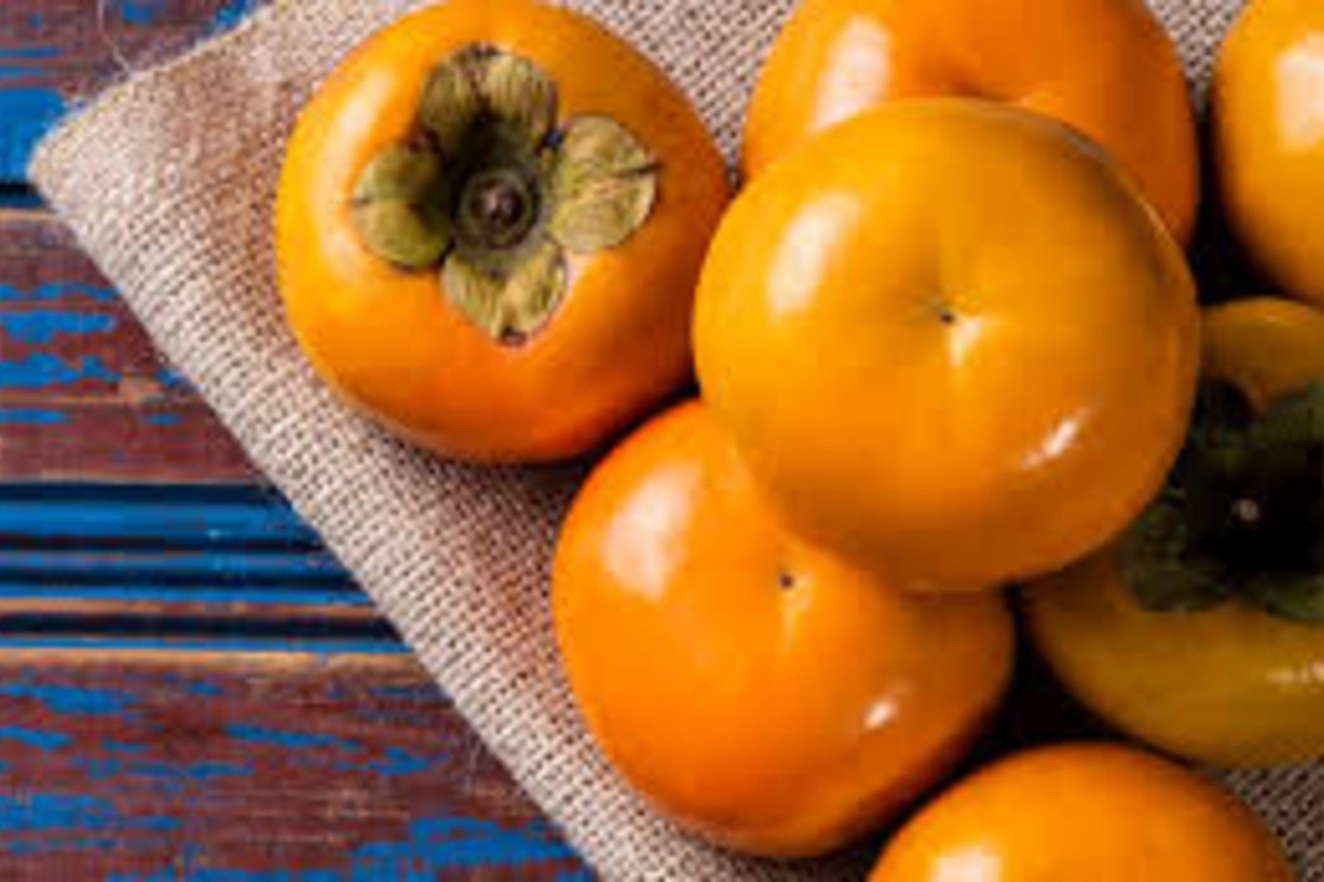 Doctor explained who should avoid eating persimmon Doctor explained who should avoid eating persimmon